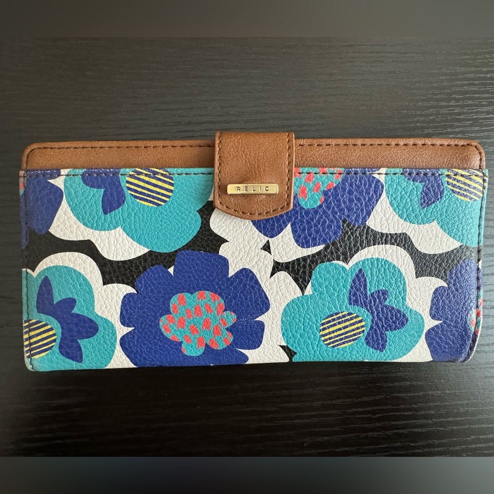 Relic Blue Floral Wallet